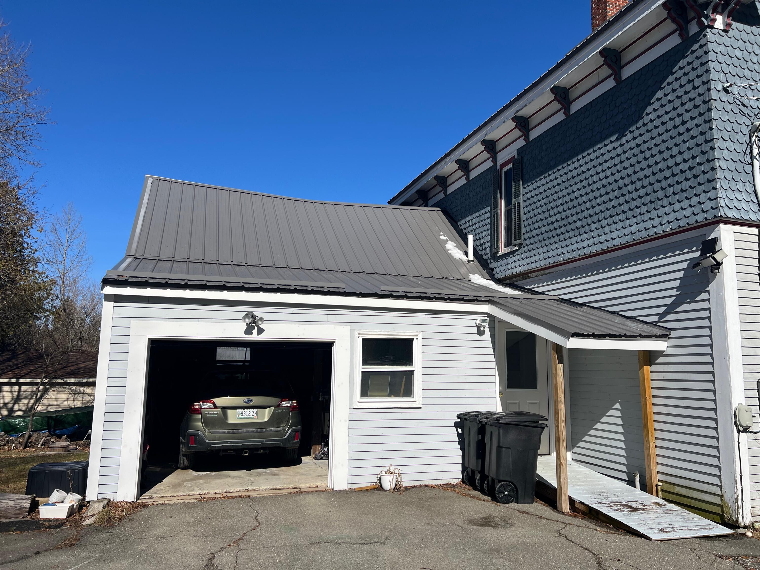 27 Swan Street Calais, ME 04619 - Photo 6 of 66 IMG_2971