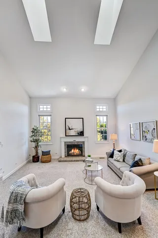 $599,000 | 110 Waterside Place, Burr Ridge, IL 60527