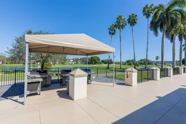 $185,000 | 4602 Martinique Way, Unit B1, Coconut Creek, FL 33066