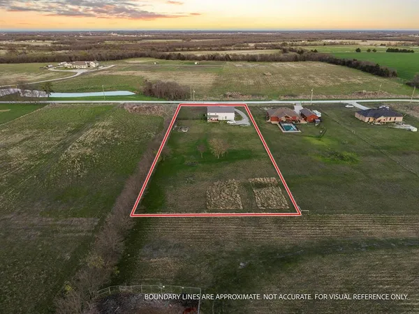 $439,000 | 5828 County Road 1093, Celeste, TX 75423