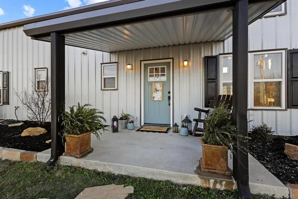 $449,000 | 5828 County Road 1093, Celeste, TX 75423