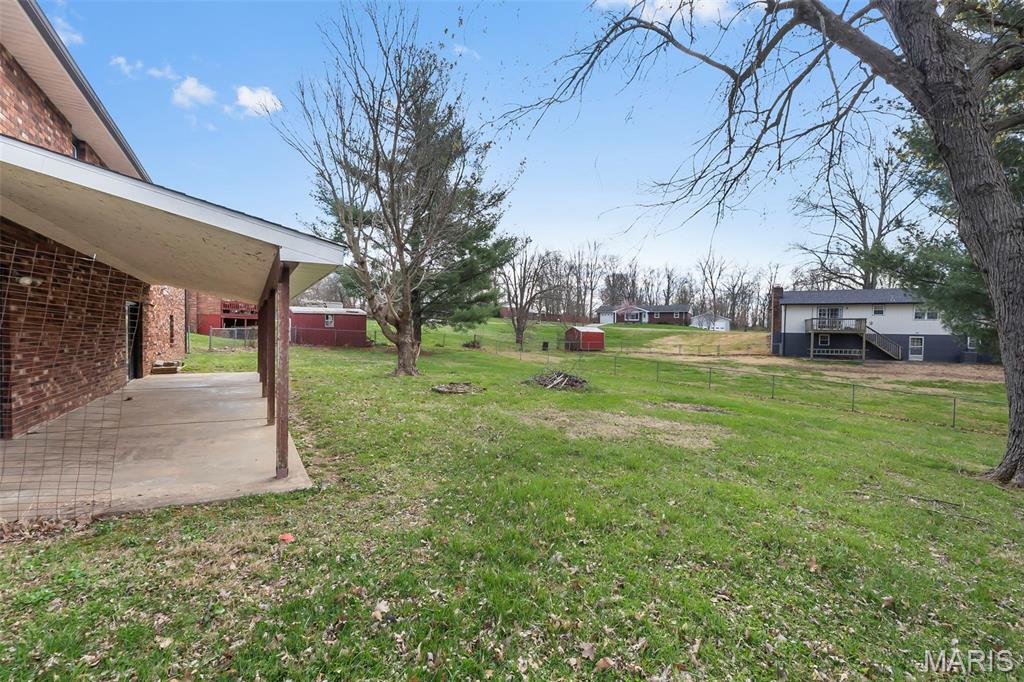 5569 Highway 72 Jackson, MO 63755 - Photo 9 of 32