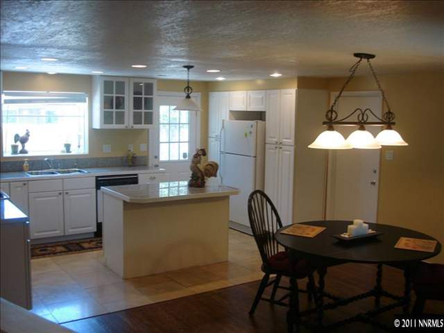 1045 Lyman Avenue Reno, NV 89509 - Photo 3 of 13 Photo 3