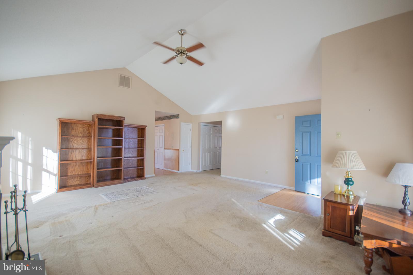 271 Poets Lane Inwood, WV 25428 - Photo 3 of 46