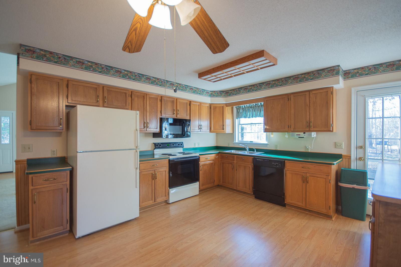 271 Poets Lane Inwood, WV 25428 - Photo 7 of 46