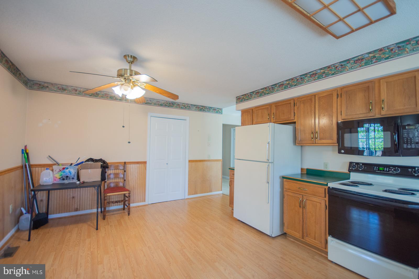 271 Poets Lane Inwood, WV 25428 - Photo 8 of 46