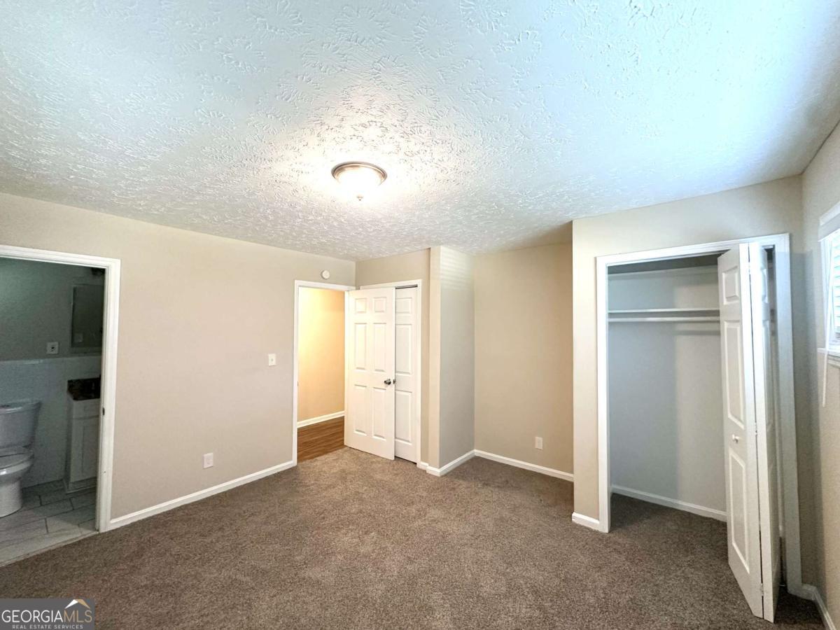 3456 Spring Circle Decatur, GA 30032 - Photo 14 of 22 a view of an empty room