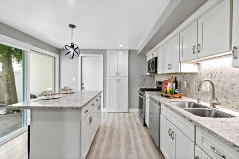 $900,000 | 1760 Shady Creek Court, San Jose, CA 95148