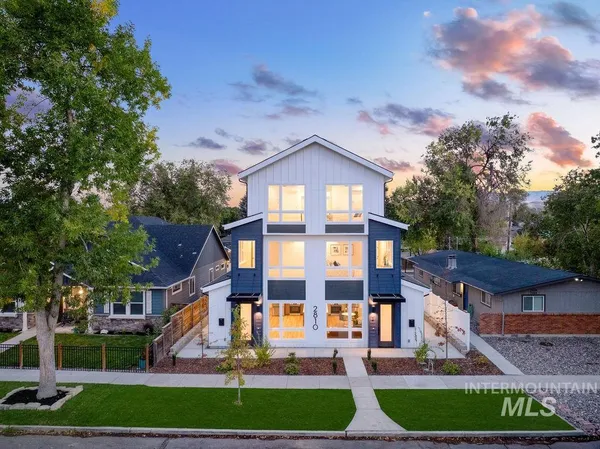 $555,000 | 2810 West Bannock Street, Unit 4, Boise, ID 83702