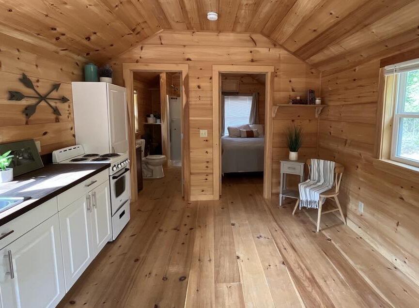 2649 Washington Road Waldoboro, ME 04572 - Photo 5 of 20 4
