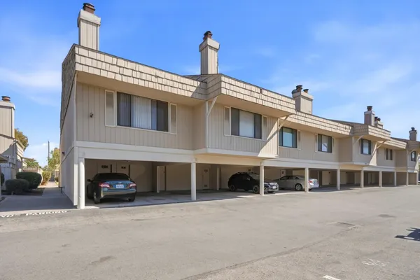 $359,000 | 104 West Rossi Street, Unit 7, Salinas, CA 93901