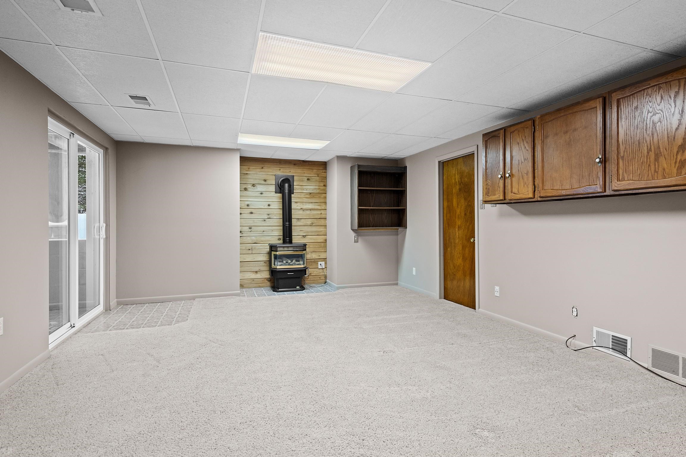 4243 Summerhill Road Traverse City, MI 49684 - Photo 25 of 29 1930253-CD4CA944-9BDD-4326-AA59-E4DFB419B8BF.JPG