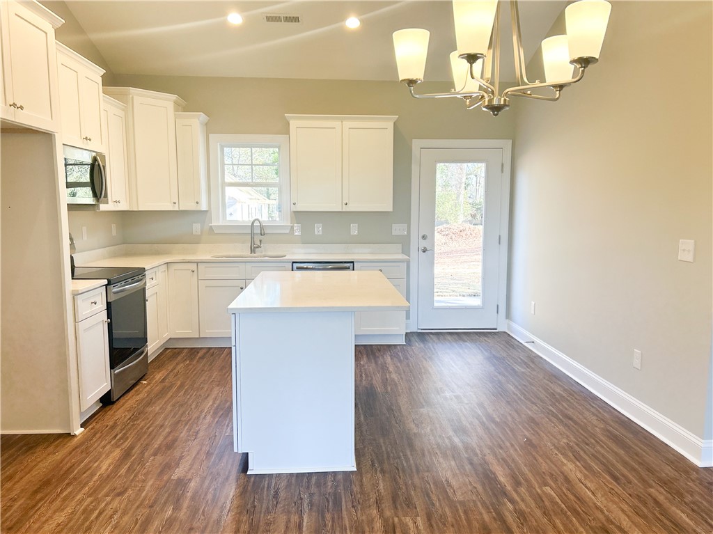 105 Kay Street Columbia, SC 29210 - Photo 5 of 24 Gallery Image 5