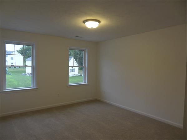 7 Taft Mill Road Grafton, MA 01560 - Photo 12 of 13 Gallery Image 12