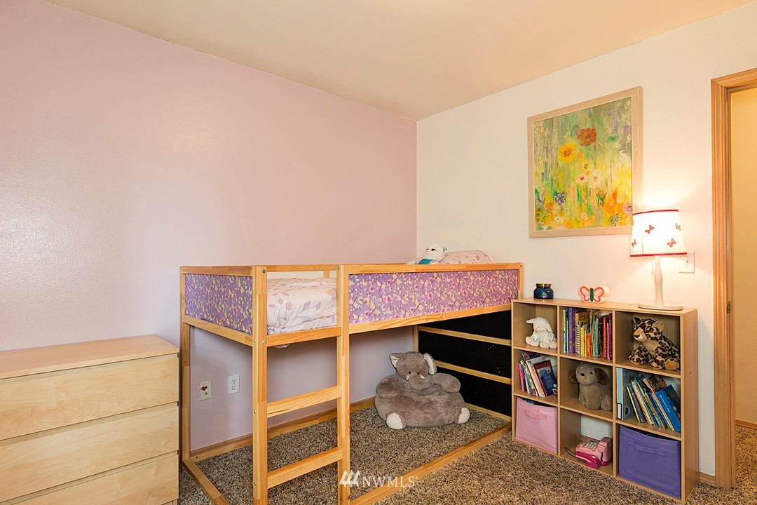 17546 Southeast 135th Street Renton, WA 98059 - Photo 14 of 25 Gallery Image 14