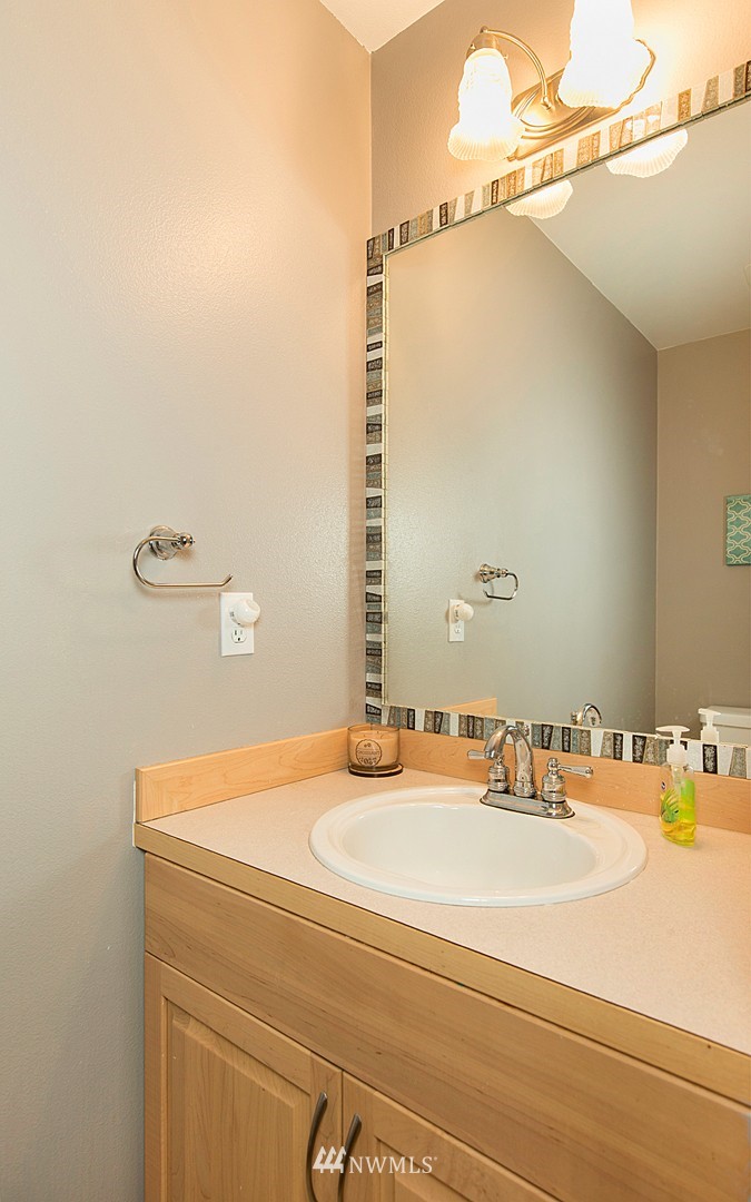 17546 Southeast 135th Street Renton, WA 98059 - Photo 18 of 25 Gallery Image 18