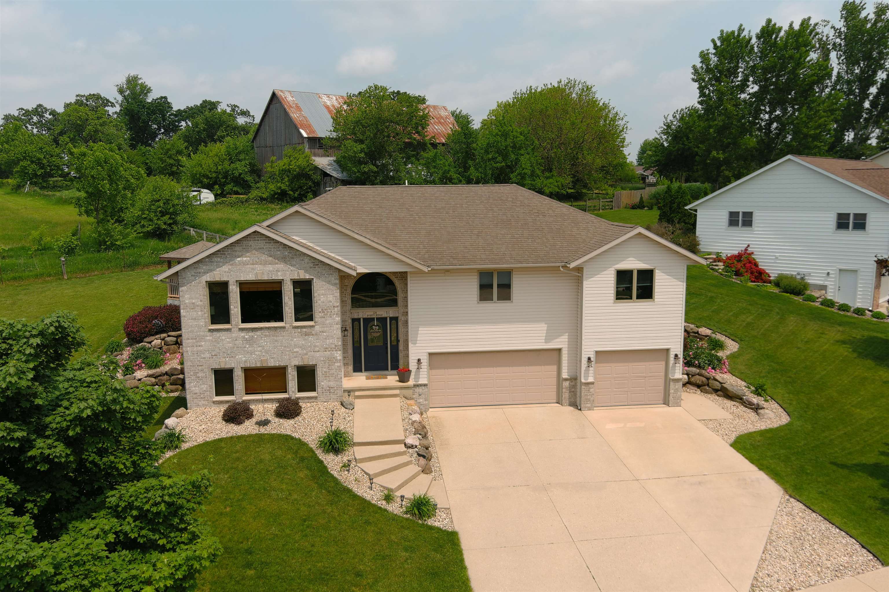 128 Robyn Ridge Mount Horeb, WI 53572 - Photo 1 of 1 Gallery Image 1