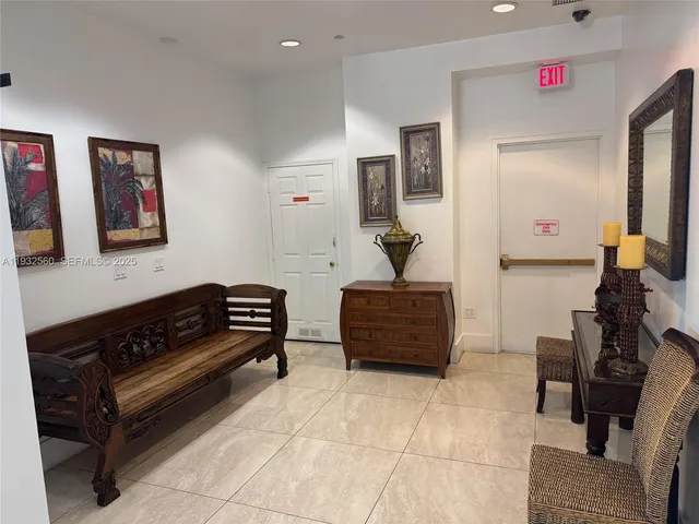 $3,000 | 2280 Southwest 32nd Avenue, Unit 216, Miami, FL 33145