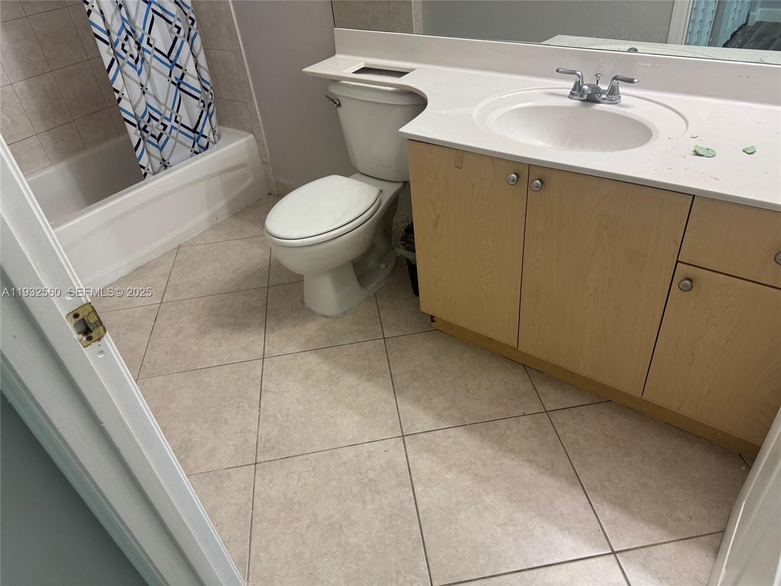 2280 Southwest 32nd Avenue, Unit 216 Miami, FL 33145 - Photo 15 of 20