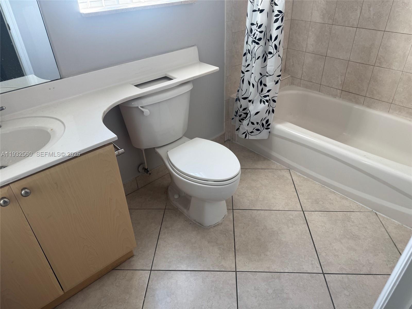 2280 Southwest 32nd Avenue, Unit 216 Miami, FL 33145 - Photo 17 of 20