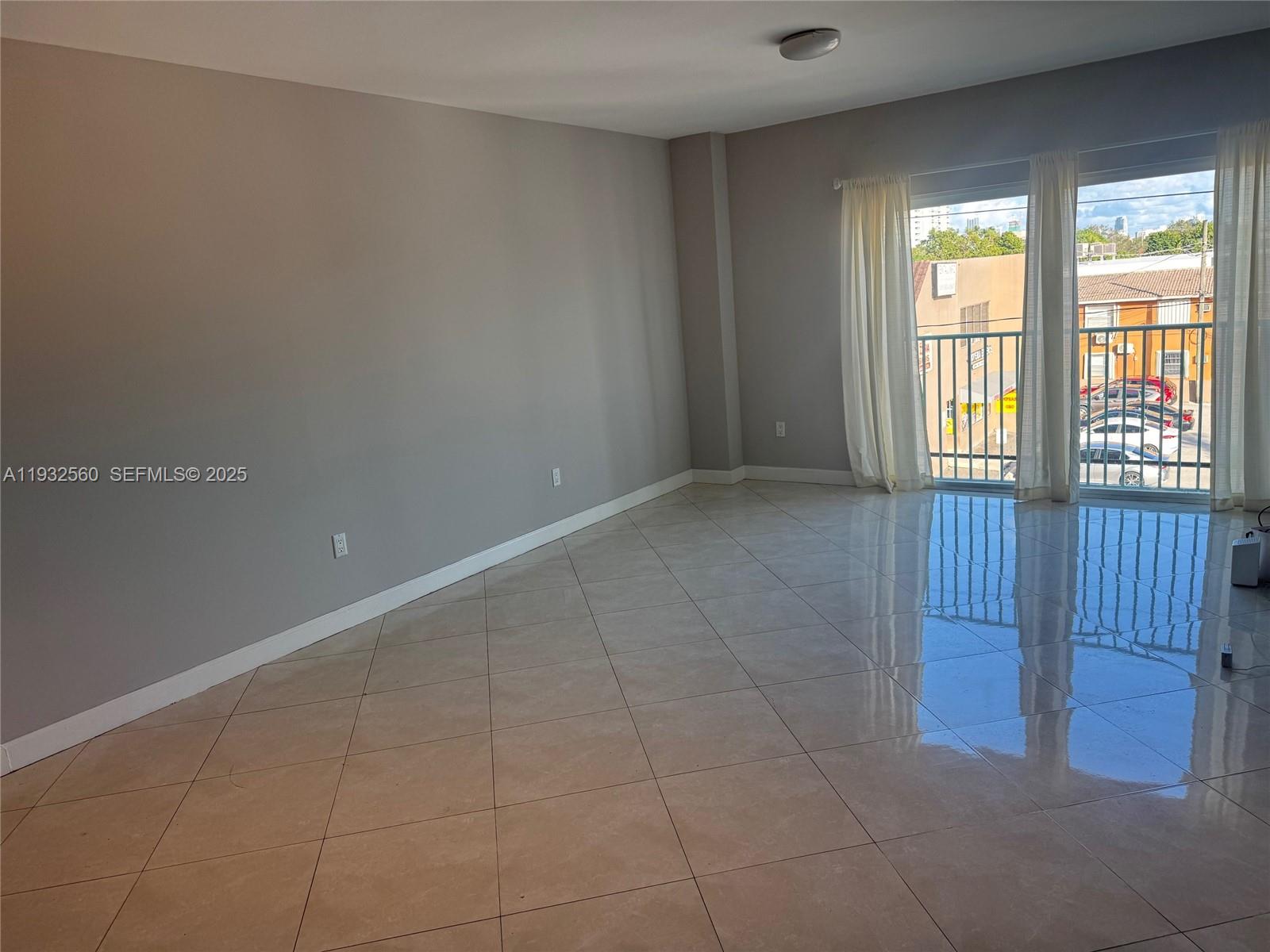 2280 Southwest 32nd Avenue, Unit 216 Miami, FL 33145 - Photo 10 of 20