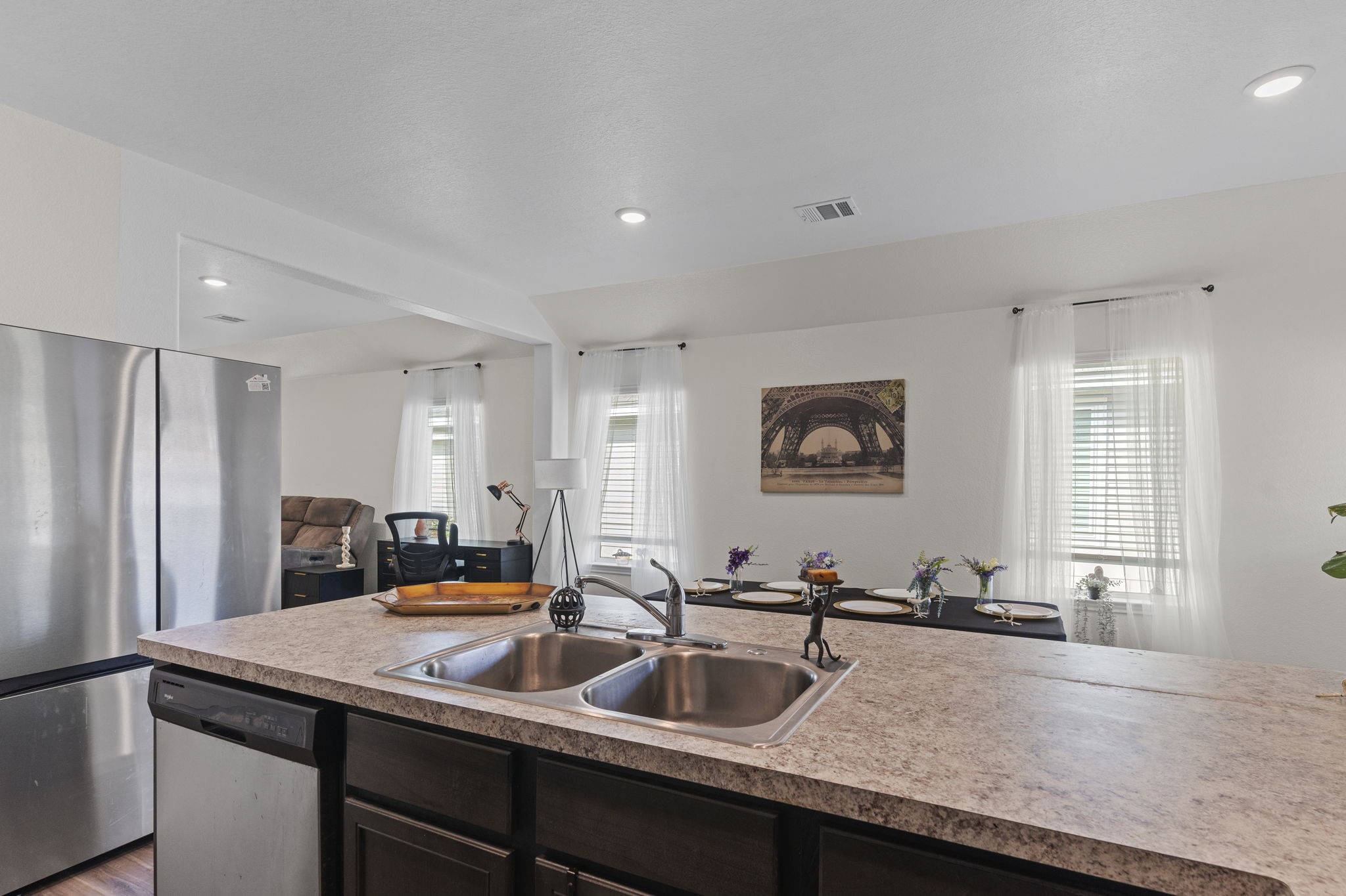 22565 Cormorant Court Splendora, TX 77372 - Photo 17 of 50 a bathroom with a sink and a mirror