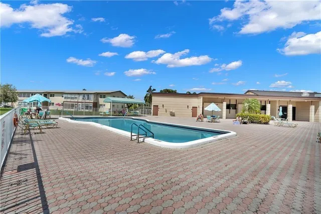 $1,575 | 7305 Northwest 5th Place, Unit 206, Margate, FL 33063