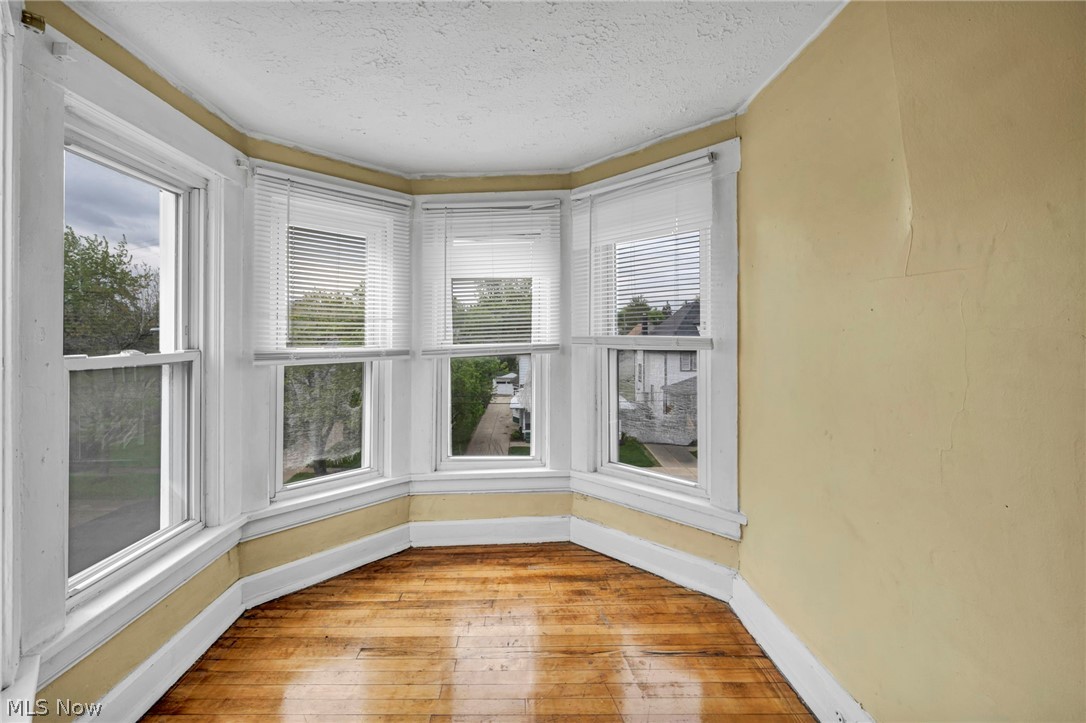 3408 Riverside Avenue Cleveland, OH 44109 - Photo 37 of 40