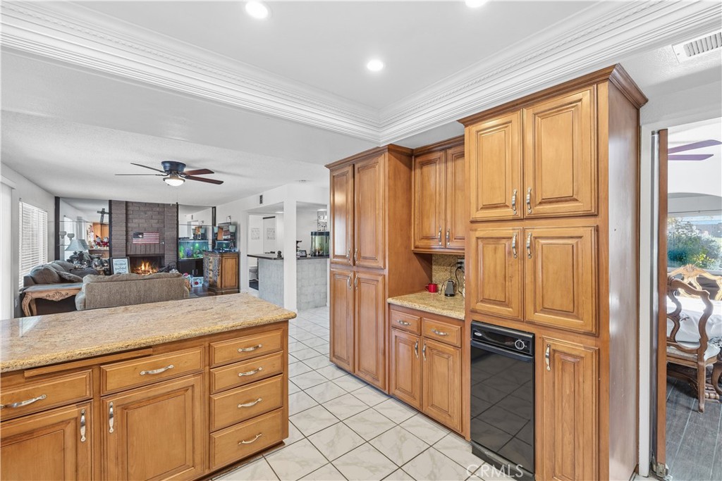 6801 Rycroft Drive Riverside, CA 92506 - Photo 19 of 39