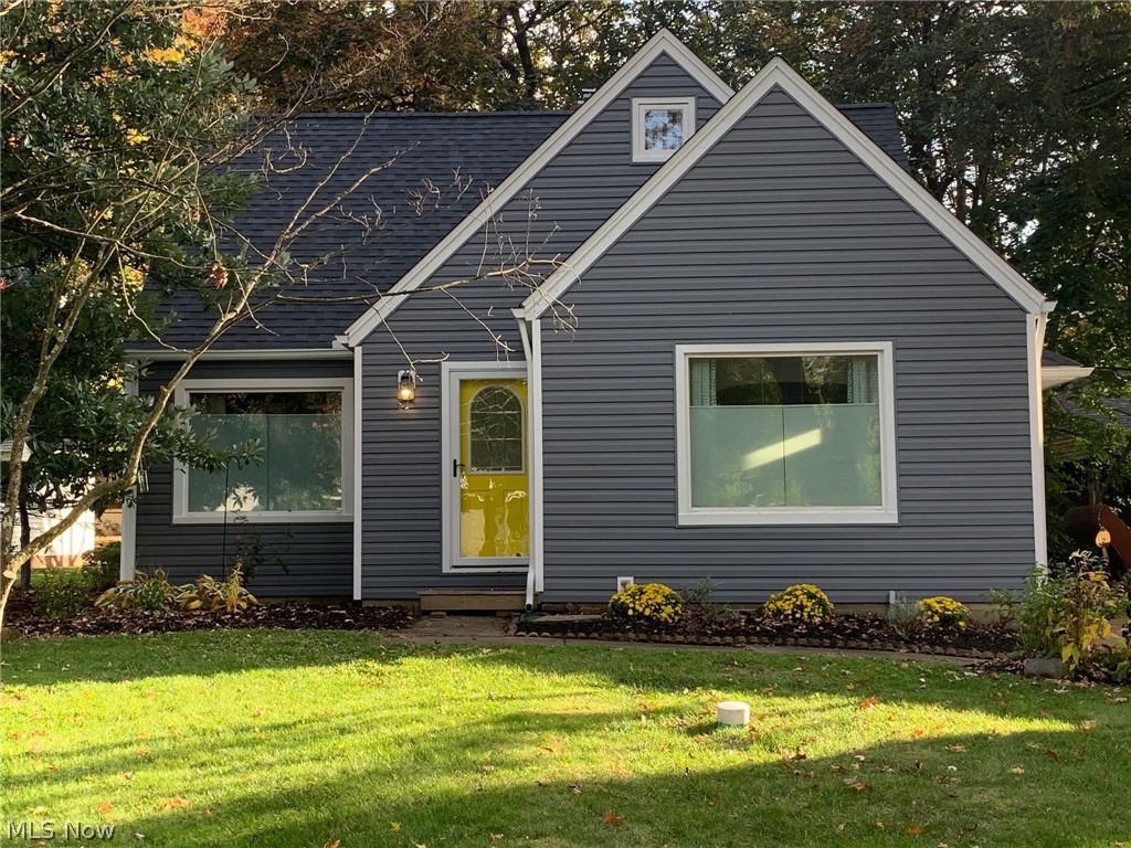 1304 Garman Road Akron, OH 44313 - Photo 1 of 17 Gallery Image 1