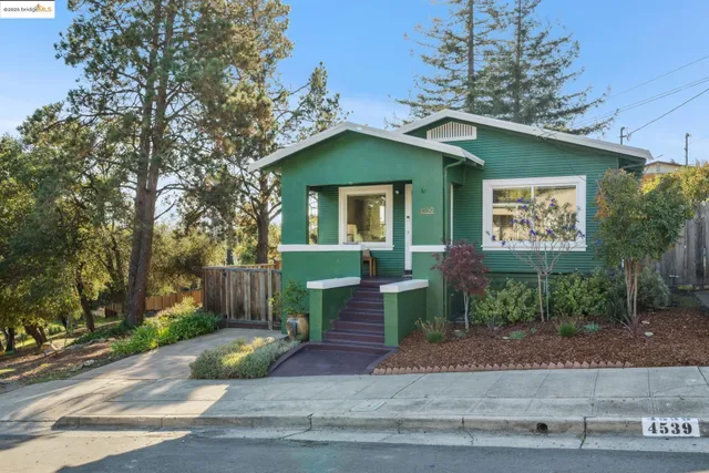 $695,000 | 4539 Pampas Avenue, Oakland, CA 94619