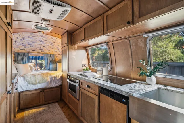 $695,000 | 4539 Pampas Avenue, Oakland, CA 94619