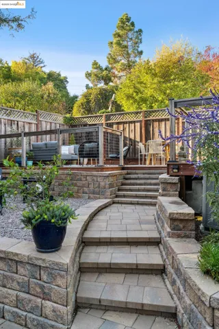 $695,000 | 4539 Pampas Avenue, Oakland, CA 94619