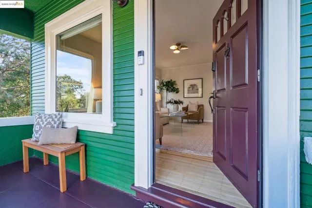 $695,000 | 4539 Pampas Avenue, Oakland, CA 94619