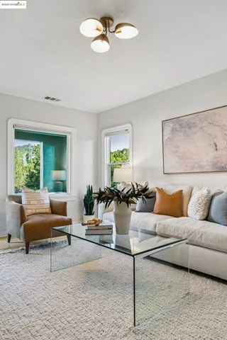 $695,000 | 4539 Pampas Avenue, Oakland, CA 94619