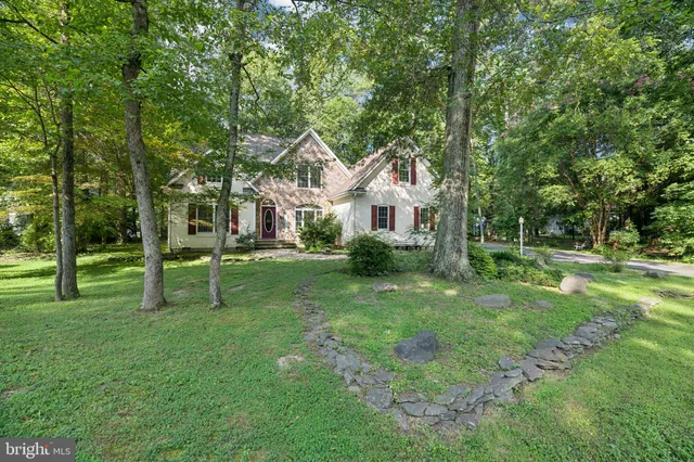 $539,500 | 14715 Jennifer Court, Issue, MD 20645