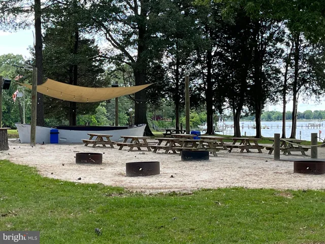 $539,500 | 14715 Jennifer Court, Issue, MD 20645