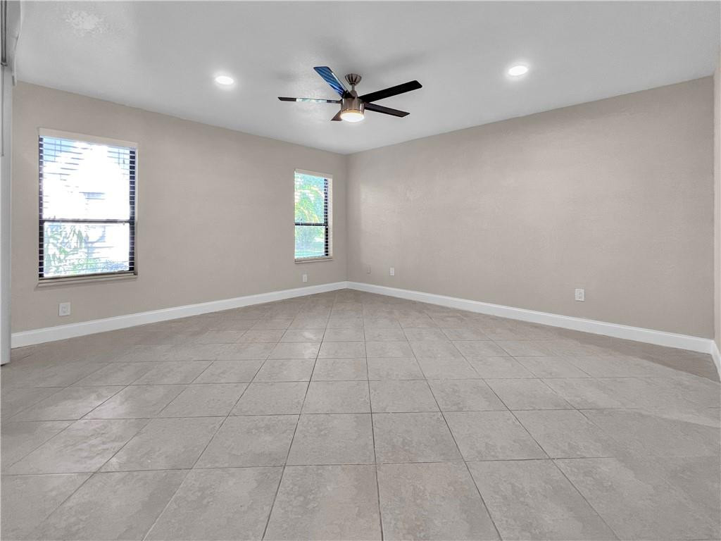 9298 Sable Ridge Circle, Unit C Boca Raton, FL 33428 - Photo 19 of 43 Photo 19