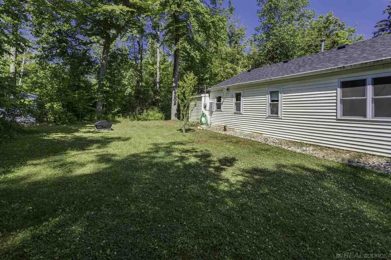 7296 Hemlock Road Lexington, MI 48450 - Photo 25 of 34
