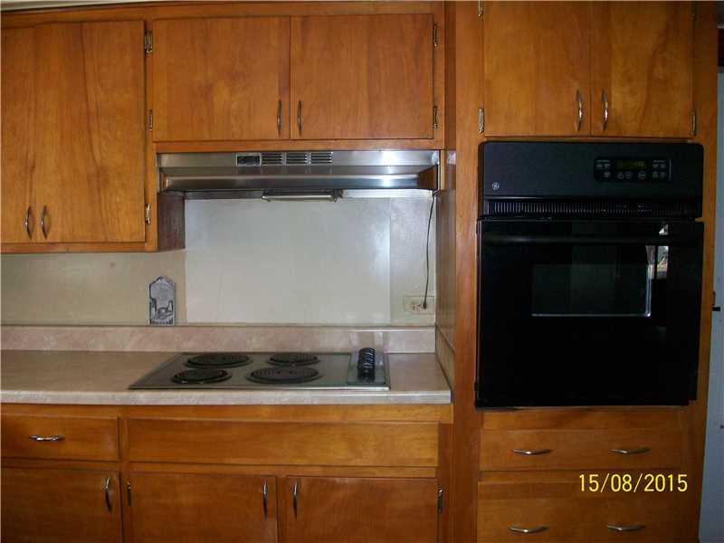 1079 Rostraver Road Belle Vernon, PA 15012 - Photo 4 of 22 Kitchen.
