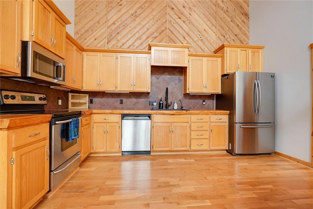 22700 East Blue Mills Road Independence, MO 64058 - Photo 18 of 66