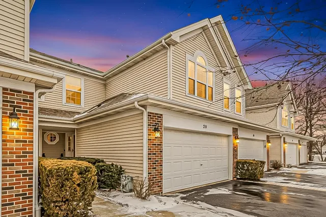 $339,900 | 20 Peach Tree Court, Algonquin, IL 60102