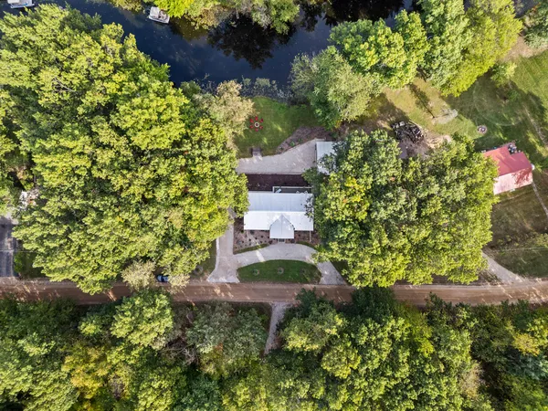 $379,999 | 7841 Topinabee Drive, Montgomery, MI 49255