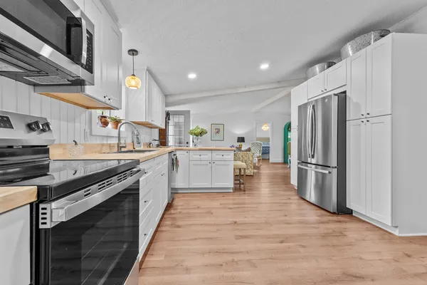 $379,999 | 7841 Topinabee Drive, Montgomery, MI 49255