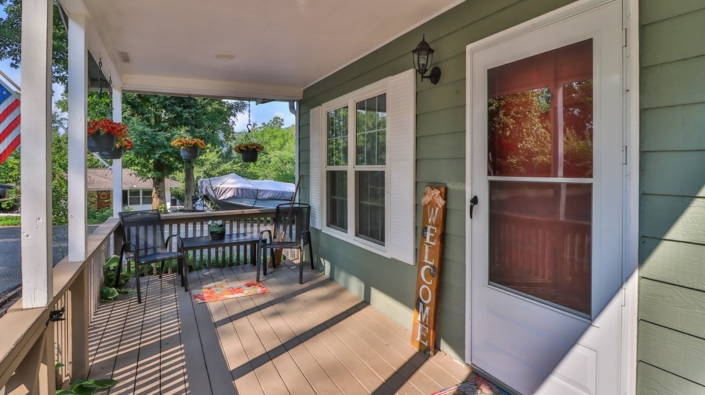 223 Longfield Road Rocky Top, TN 37769 - Photo 7 of 38 Gallery Image 7