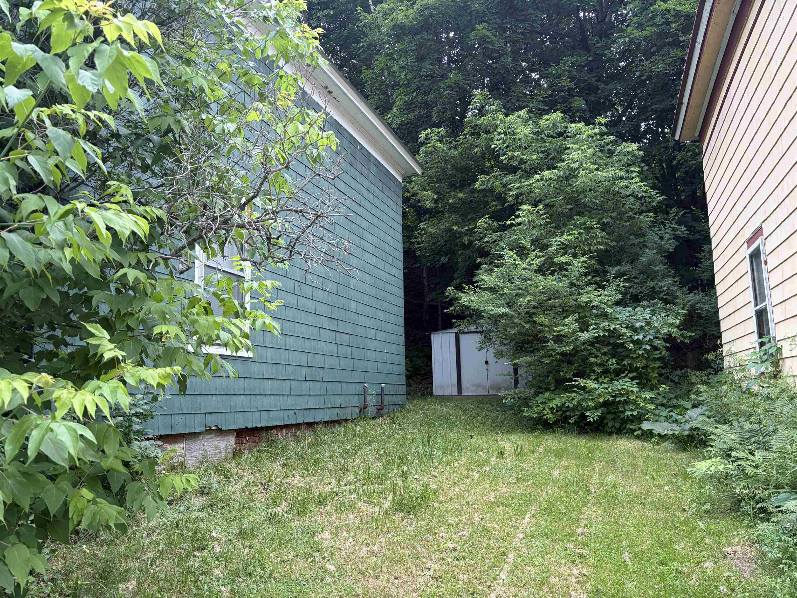83 Merchant Street Barre, VT 05641 - Photo 8 of 38