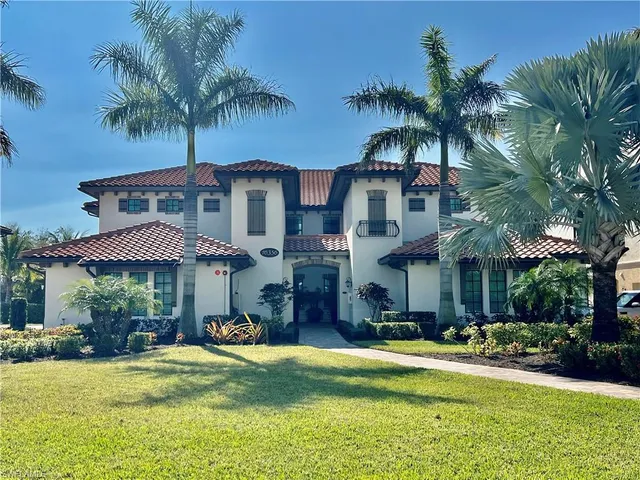 $825,000 | 16356 Viansa Way, Unit 101, Naples, FL 34110
