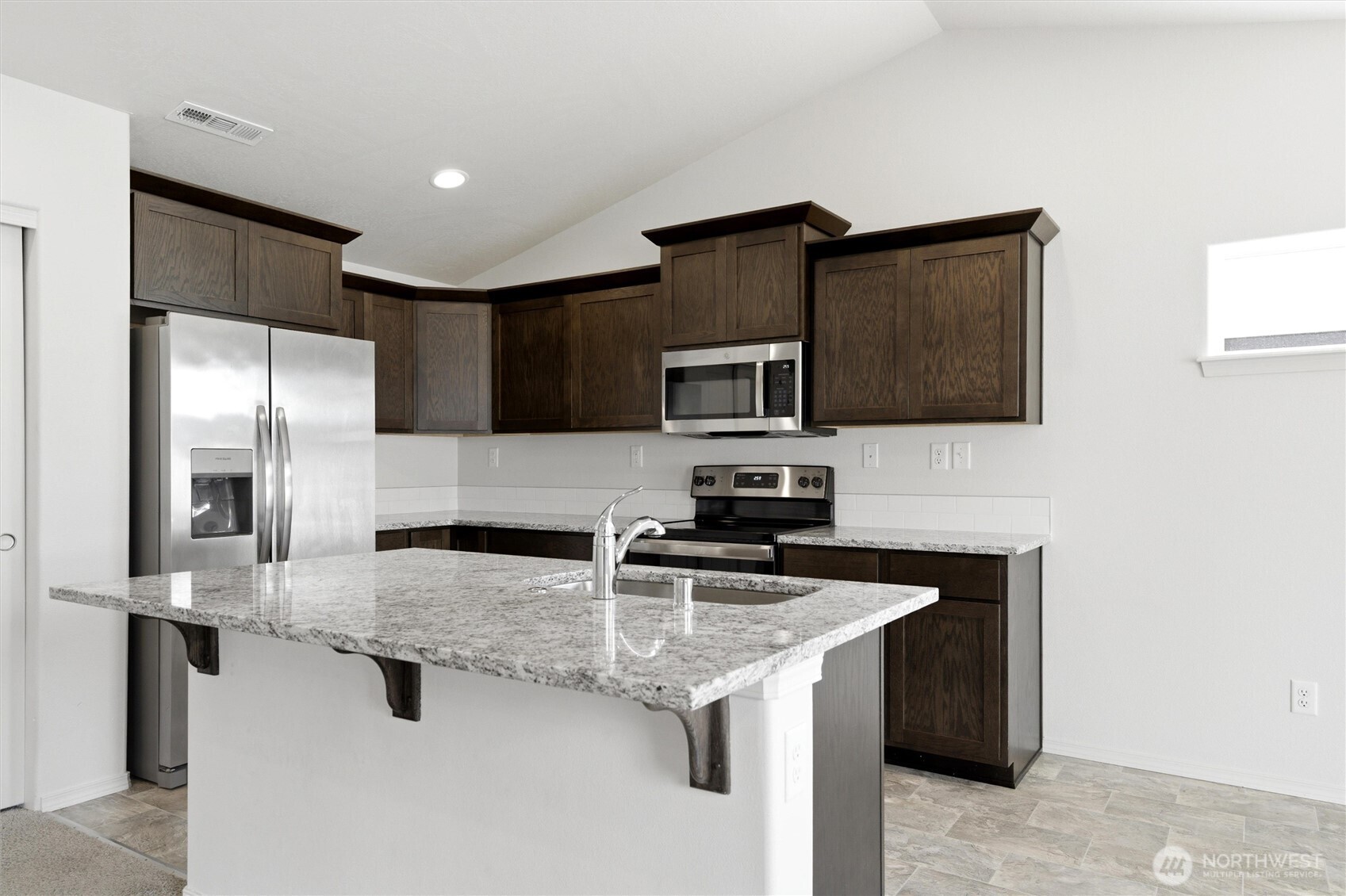 1032 West Sequoia Road Moses Lake, WA 98837 - Photo 22 of 28