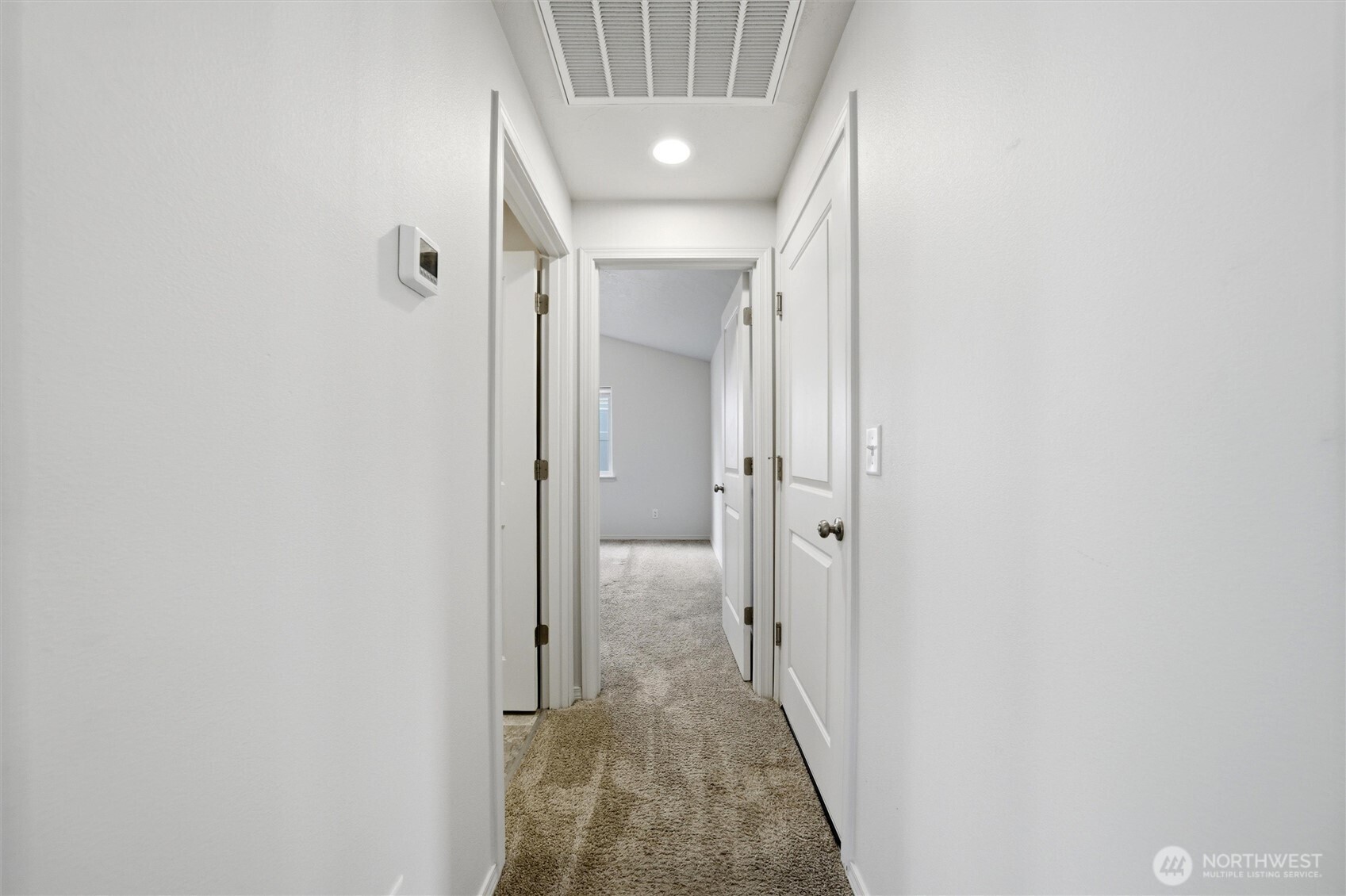 1032 West Sequoia Road Moses Lake, WA 98837 - Photo 8 of 28