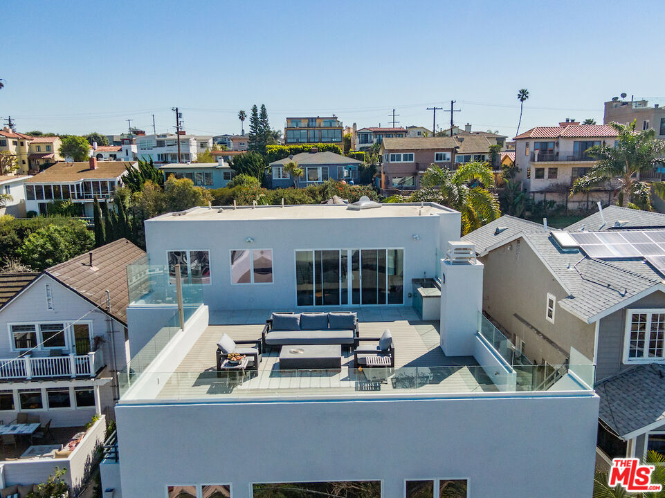 227 Fowling Street Playa del Rey, CA 90293 - Photo 15 of 66